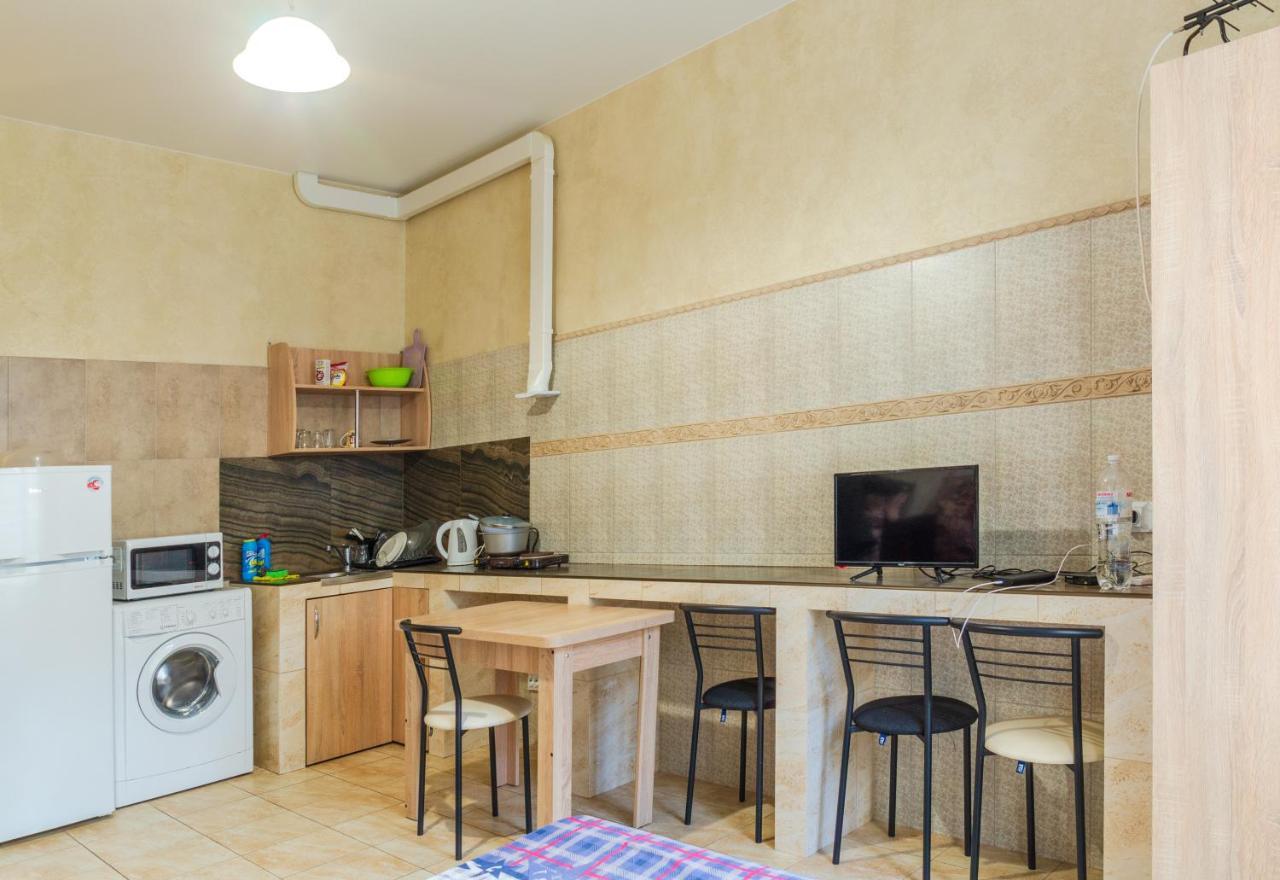 Квартира По Улице Коновальца, 36-Э Kiev Esterno foto